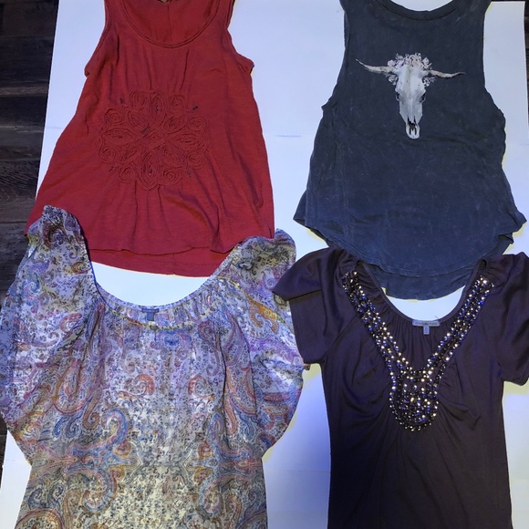 Womens summer tops size xs super cute! - Picture 1 of 11